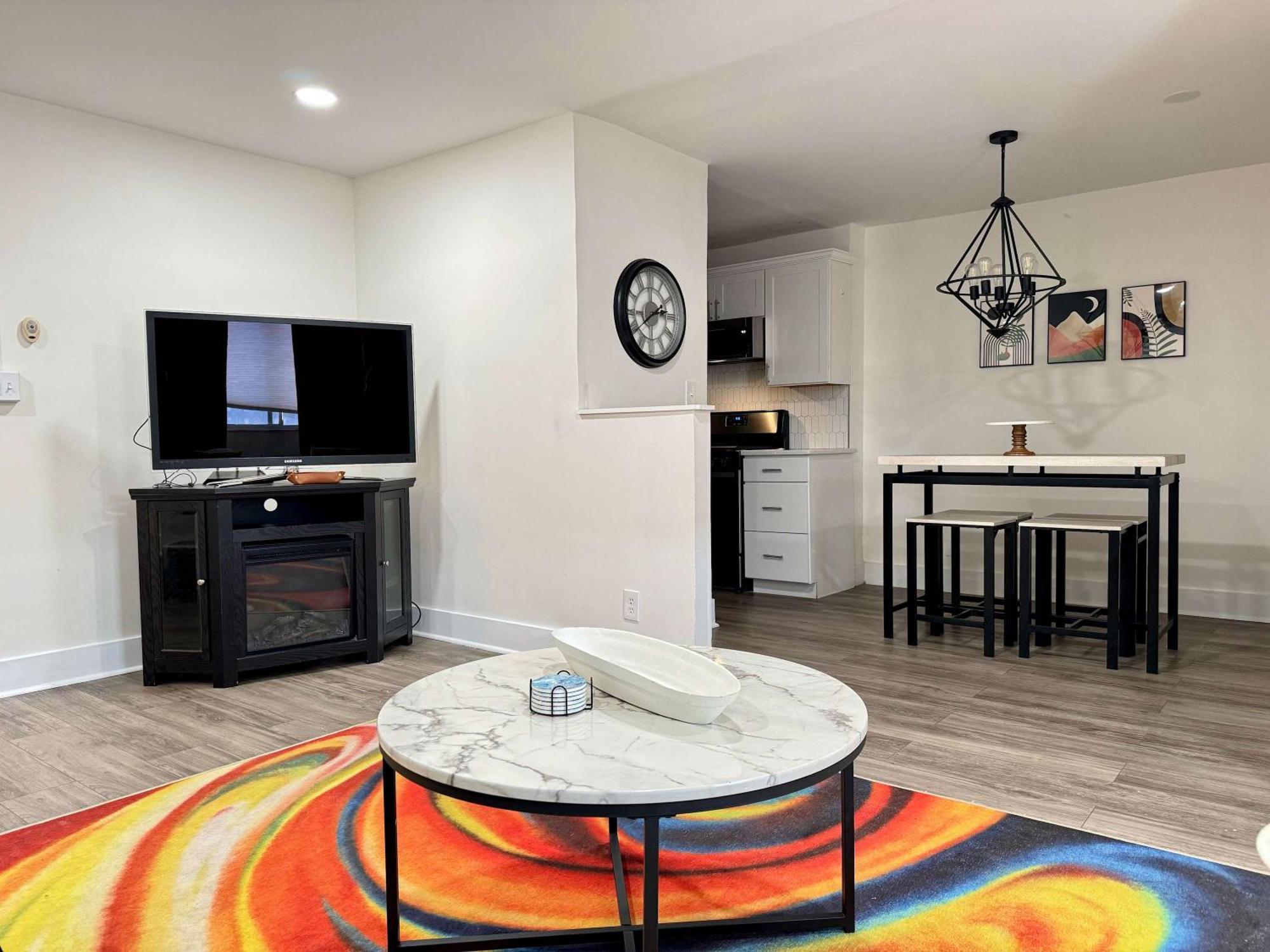 2B1B Modern Downtown Atl Condo W 1 Free Parking Lm1007 Atlanta Exteriör bild